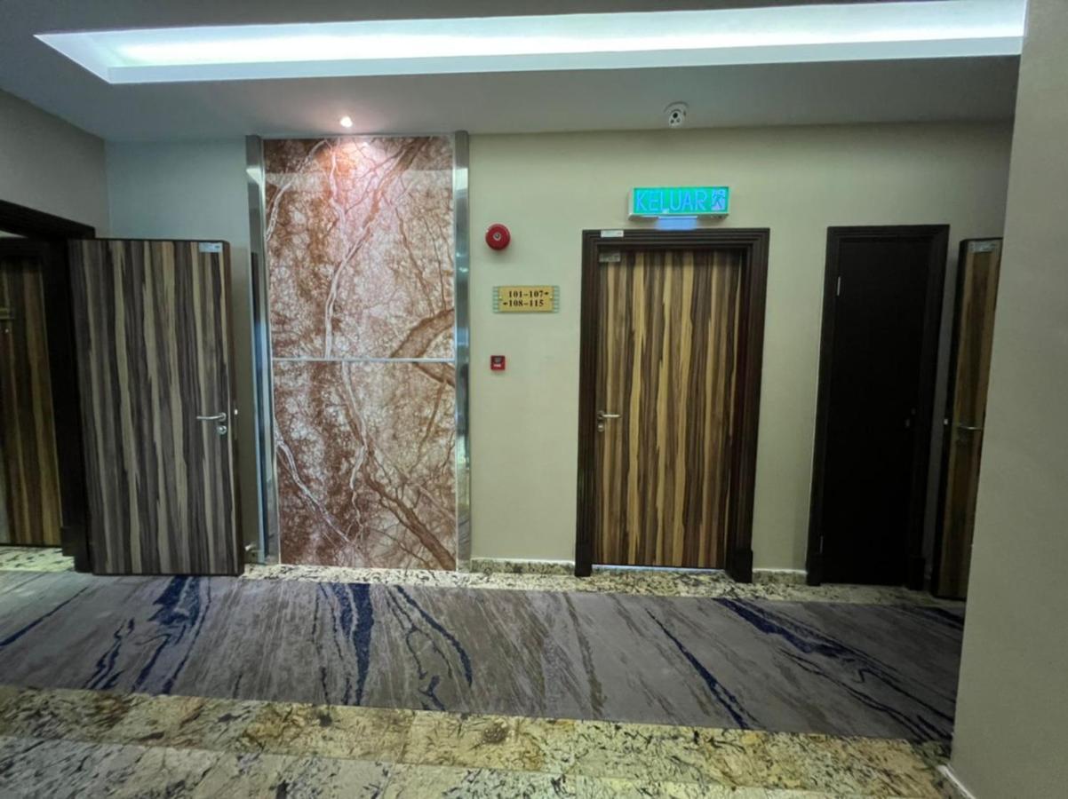 Nova Hotel Miri Exterior foto